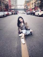 2025年新奥正版免费大全_: 卓越的思考要素，是否能引导人们的认知？
