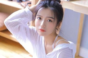 2025澳门最精准免费大全网_: 真实与虚构的交织，未来的真相依然迷雾重重。